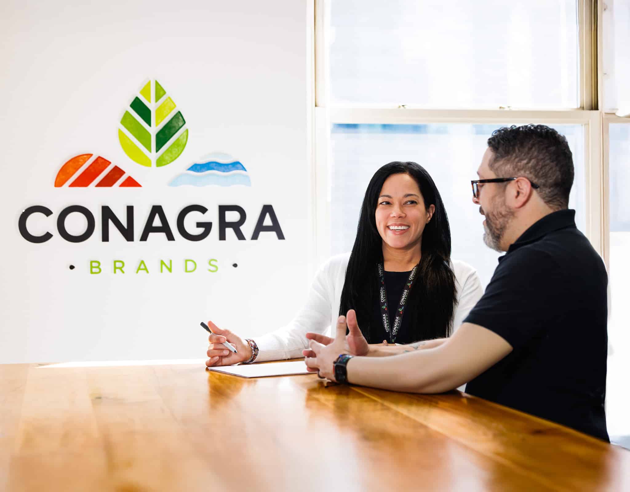 chicago corporate photography for events, headshot lounges, corporate headshots and corporate lifestyle photography