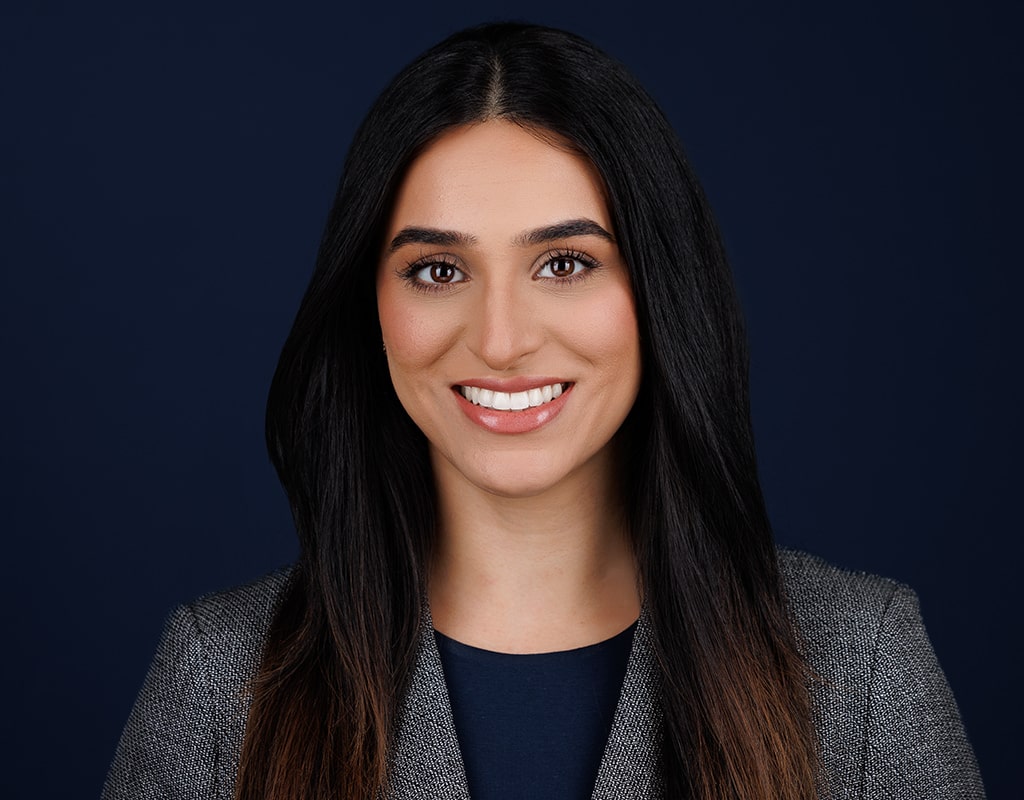 Chicago Headshot Lounge – Executive Headshot