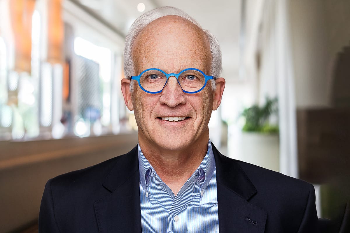 Chicago corporate headshots – professional environmental portrait of executive